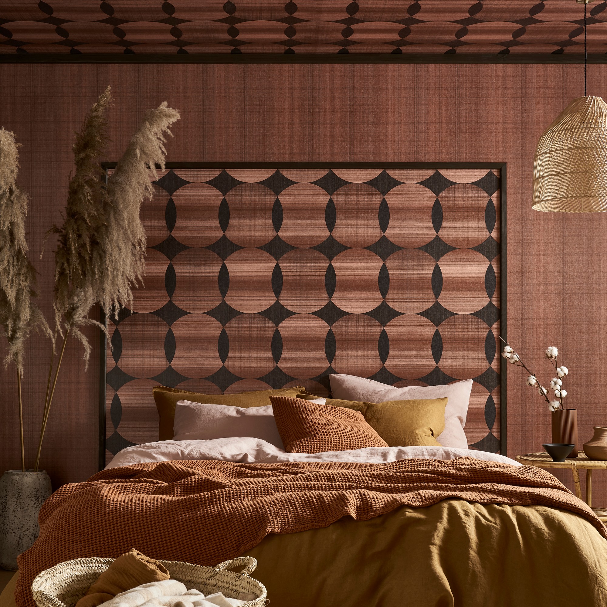 Tramonto Wallpaper 113950 By Graham Brown In Amber Brown